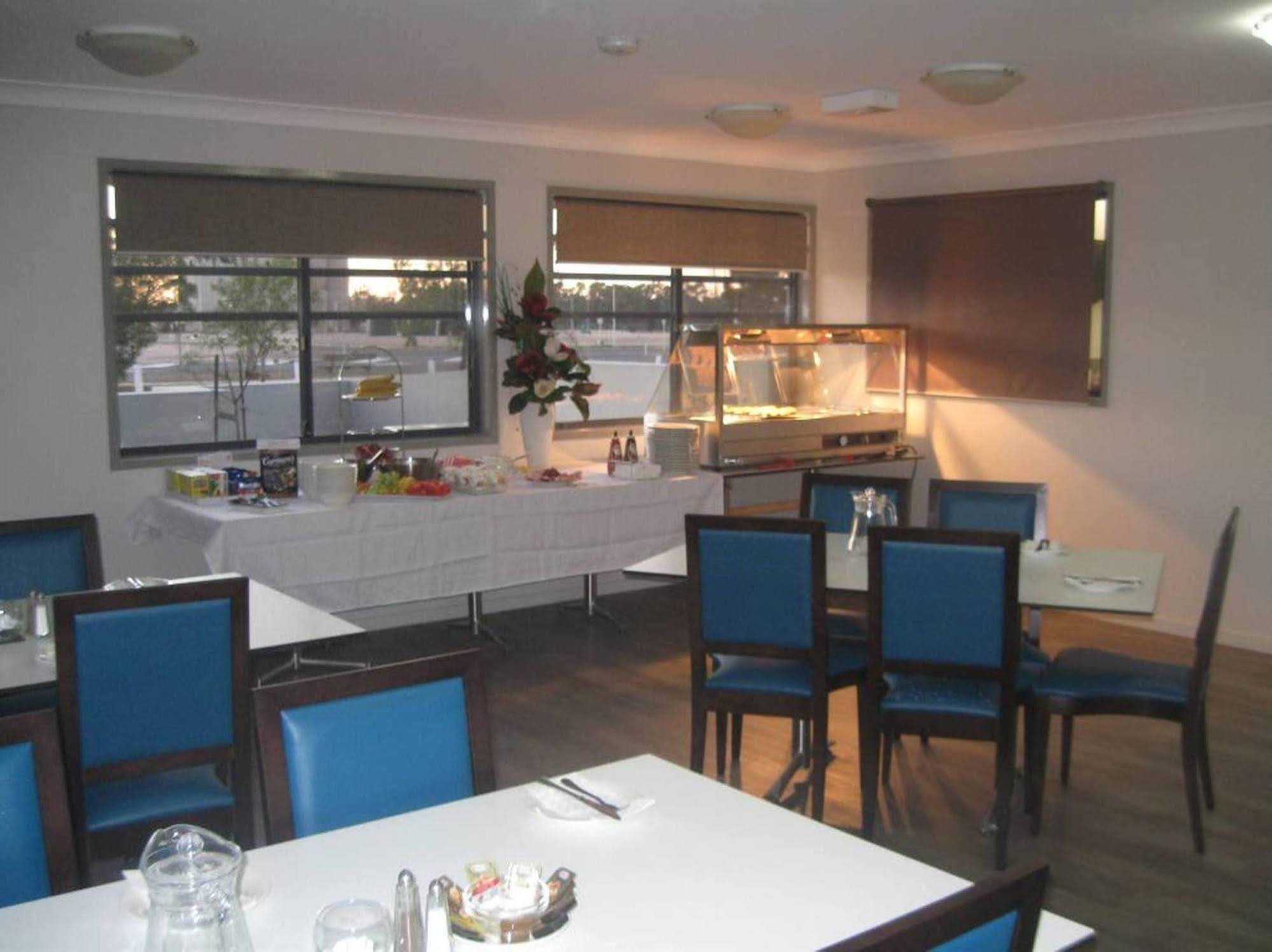 Royal Motel Miles Екстер'єр фото