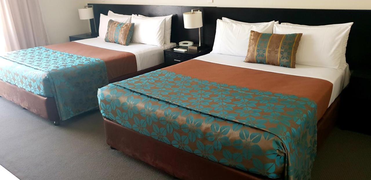 Royal Motel Miles Екстер'єр фото